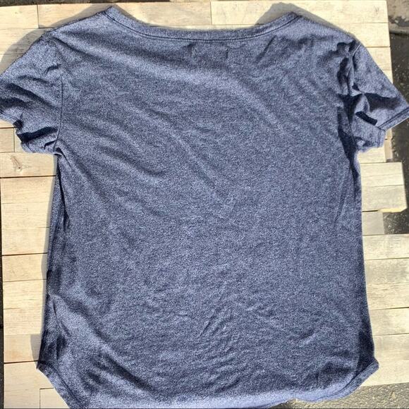 Abercrombie and Fitch Top Size Small - Picture 4 of 4